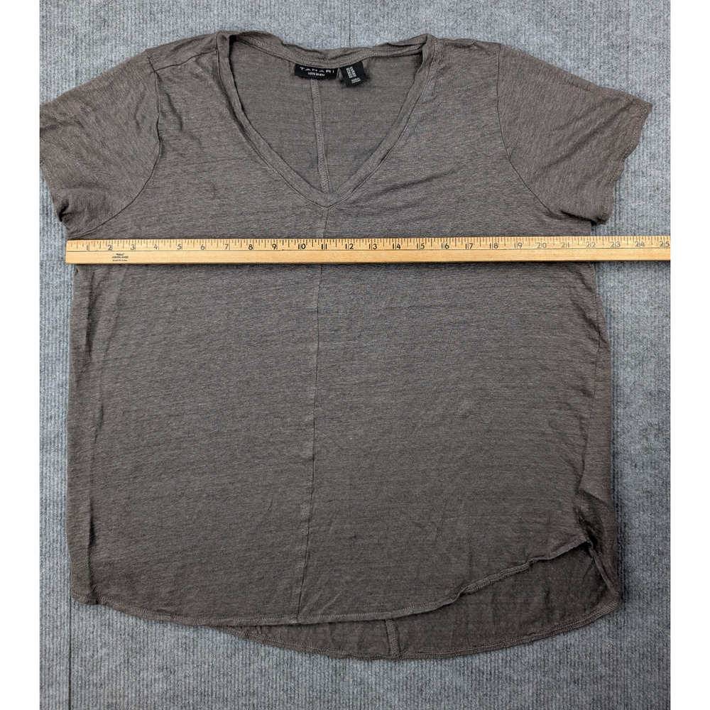 Tahari Short Sleeve V-Neck Tee in Taupe - Picture 4 of 11